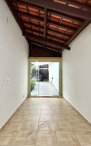 Casa para alugar com 209m², 3 quartos e 3 vagas Casa para alugar com 209m², 3 quartos e 3 vagasEntrada