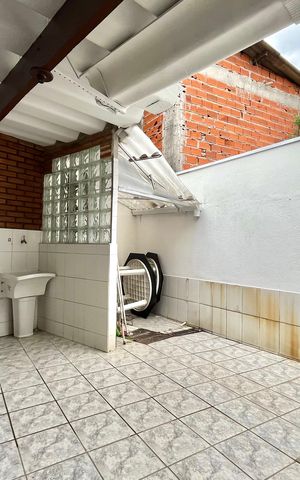 Casa para alugar com 209m², 3 quartos e 3 vagas Casa para alugar com 209m², 3 quartos e 3 vagasQuintal