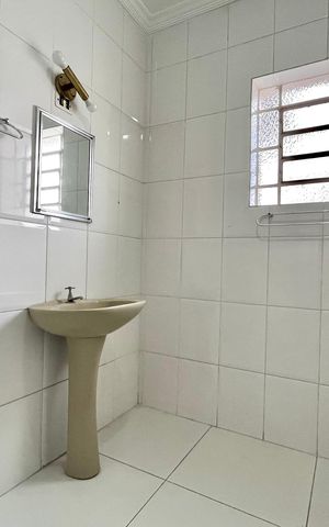 Casa para alugar com 209m², 3 quartos e 3 vagas Casa para alugar com 209m², 3 quartos e 3 vagasBanheiro
