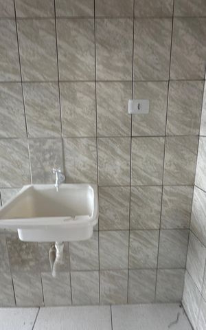Studio para alugar com 26m², 1 quarto e sem vaga Studio para alugar com 26m², 1 quarto e sem vagaBanheiro