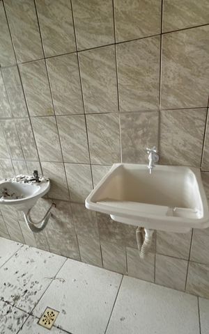Studio para alugar com 26m², 1 quarto e sem vaga Studio para alugar com 26m², 1 quarto e sem vagaBanheiro