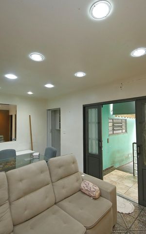 Casa à venda com 162m², 5 quartos e 2 vagas