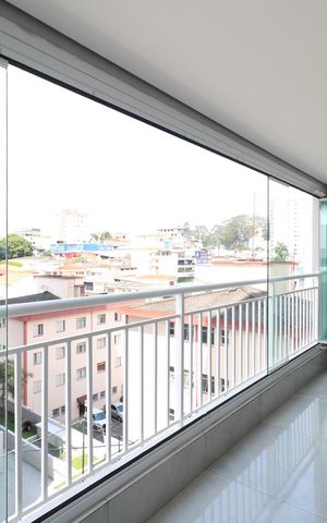 Apartamento à venda com 68m², 3 quartos e 1 vaga Apartamento à venda com 68m², 3 quartos e 1 vagaVaranda