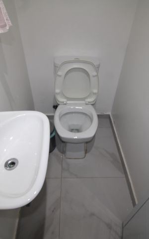 Casa à venda com 180m², 3 quartos e 2 vagasLavabo
