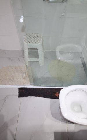 Casa à venda com 180m², 3 quartos e 2 vagasBanheiro 2