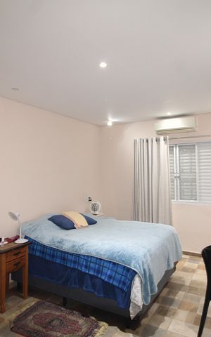 Casa à venda com 180m², 3 quartos e 2 vagasQuarto 1