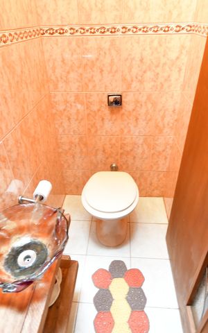 Casa para alugar com 143m², 3 quartos e 2 vagasLavabo