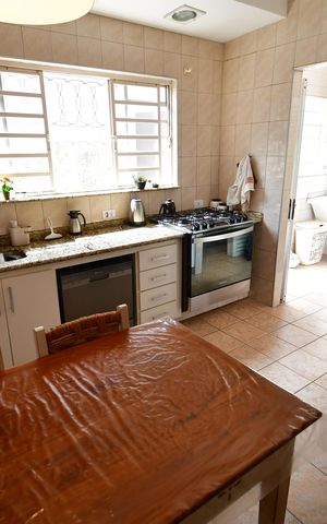 Casa para alugar com 143m², 3 quartos e 2 vagasCozinha