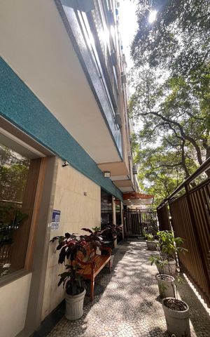 Apartamento à venda com 100m², 3 quartos e 1 vaga Apartamento à venda com 100m², 3 quartos e 1 vagaFachada