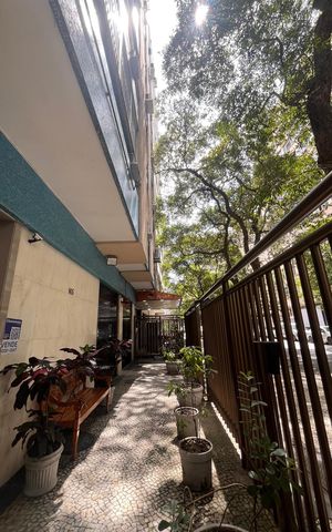 Apartamento à venda com 100m², 3 quartos e 1 vaga Apartamento à venda com 100m², 3 quartos e 1 vagaFachada