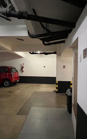 Apartamento à venda com 100m², 3 quartos e 1 vaga Apartamento à venda com 100m², 3 quartos e 1 vagaGaragem
