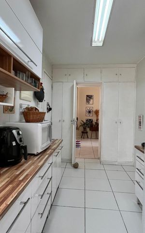 Apartamento à venda com 100m², 3 quartos e 1 vaga Apartamento à venda com 100m², 3 quartos e 1 vagaCozinha