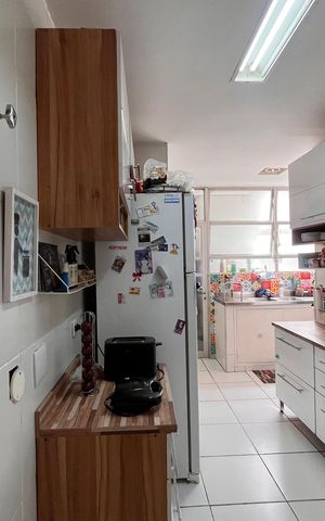 Apartamento à venda com 100m², 3 quartos e 1 vaga Apartamento à venda com 100m², 3 quartos e 1 vagaCozinha