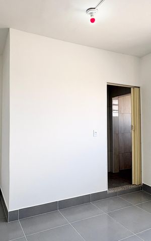 Studio para alugar com 150m², 1 quarto e sem vaga Studio para alugar com 150m², 1 quarto e sem vagaQuarto