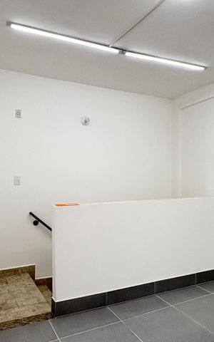 Studio para alugar com 150m², 1 quarto e sem vaga Studio para alugar com 150m², 1 quarto e sem vagaSala