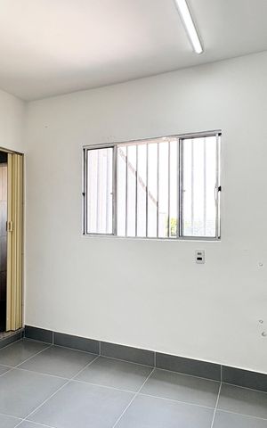 Studio para alugar com 150m², 1 quarto e sem vaga Studio para alugar com 150m², 1 quarto e sem vagaQuarto