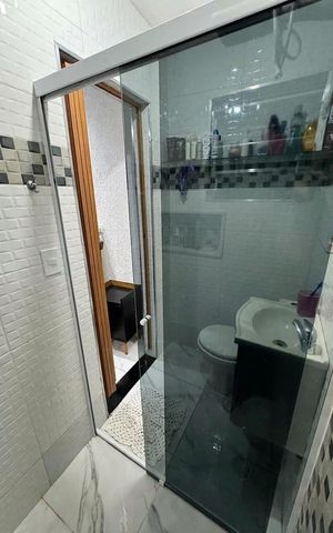 Casa à venda com 120m², 3 quartos e 1 vaga Casa à venda com 120m², 3 quartos e 1 vagaBanheiro 1