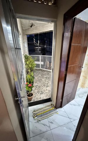 Casa à venda com 120m², 3 quartos e 1 vaga Casa à venda com 120m², 3 quartos e 1 vagaCorredor