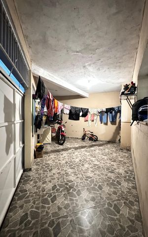 Casa à venda com 120m², 3 quartos e 1 vaga Casa à venda com 120m², 3 quartos e 1 vagaGaragem