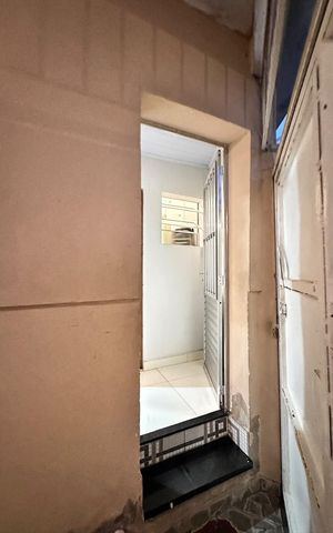 Casa à venda com 120m², 3 quartos e 1 vaga Casa à venda com 120m², 3 quartos e 1 vagaGaragem