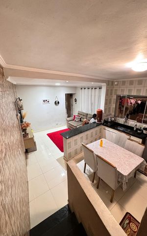 Casa à venda com 120m², 3 quartos e 1 vaga Casa à venda com 120m², 3 quartos e 1 vagaSala