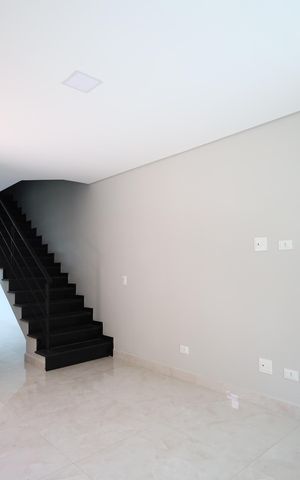 Casa para alugar com 260m², 3 quartos e 4 vagasSala