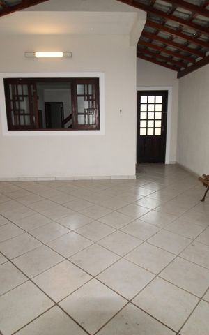 Casa para alugar com 142m², 3 quartos e 2 vagasGaragem
