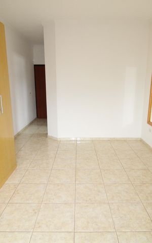 Casa para alugar com 142m², 3 quartos e 2 vagasSuíte 2