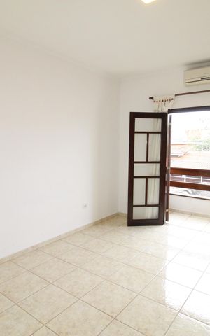 Casa para alugar com 142m², 3 quartos e 2 vagasSuíte 2