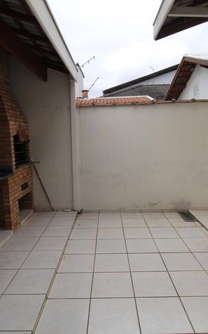 Casa para alugar com 142m², 3 quartos e 2 vagasÁrea de Serviço