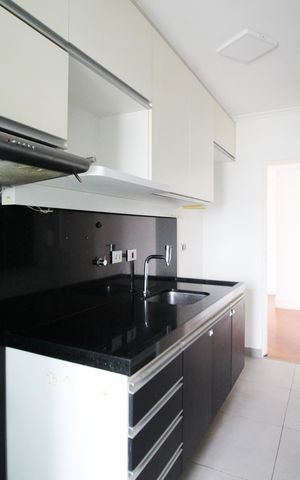 Apartamento à venda com 78m², 3 quartos e 2 vagas Apartamento à venda com 78m², 3 quartos e 2 vagasCozinha