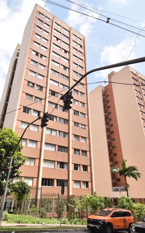 Apartamento para alugar com 72m², 3 quartos e 1 vagaFachada
