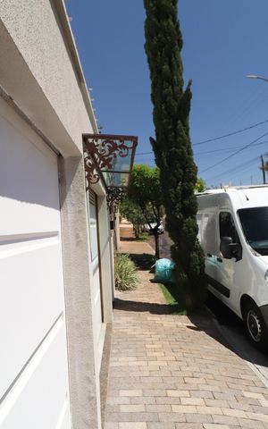 Casa para alugar com 145m², 3 quartos e 2 vagasPlaquinha