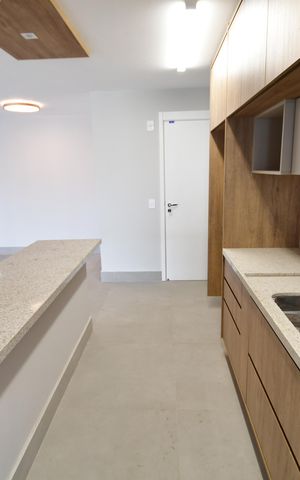 Apartamento para alugar com 124m², 3 quartos e 2 vagasCozinha