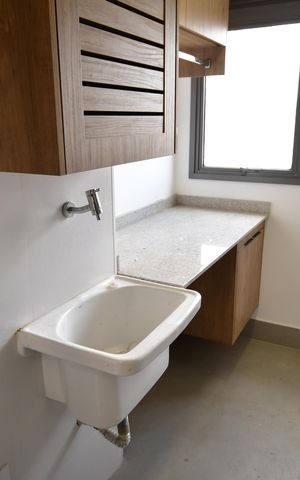 Apartamento para alugar com 124m², 3 quartos e 2 vagasÁrea de Serviço