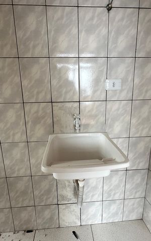 Studio para alugar com 26m², 1 quarto e sem vaga Studio para alugar com 26m², 1 quarto e sem vagaBanheiro