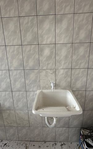 Studio para alugar com 26m², 1 quarto e sem vaga Studio para alugar com 26m², 1 quarto e sem vagaBanheiro