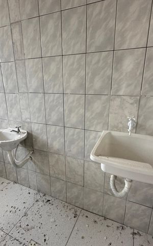 Studio para alugar com 26m², 1 quarto e sem vaga Studio para alugar com 26m², 1 quarto e sem vagaBanheiro