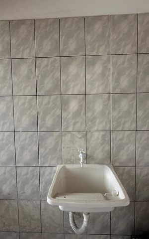 Studio para alugar com 26m², 1 quarto e sem vaga Studio para alugar com 26m², 1 quarto e sem vagaBanheiro