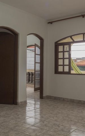 Casa para alugar com 150m², 3 quartos e sem vaga Casa para alugar com 150m², 3 quartos e sem vagaSala