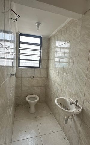 Studio para alugar com 26m², 1 quarto e sem vaga Studio para alugar com 26m², 1 quarto e sem vagaBanheiro