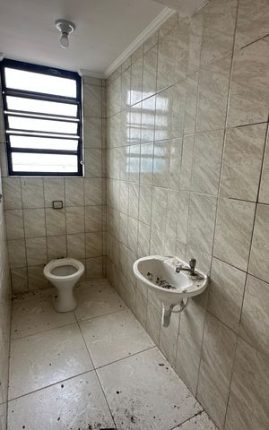 Studio para alugar com 26m², 1 quarto e sem vaga Studio para alugar com 26m², 1 quarto e sem vagaBanheiro