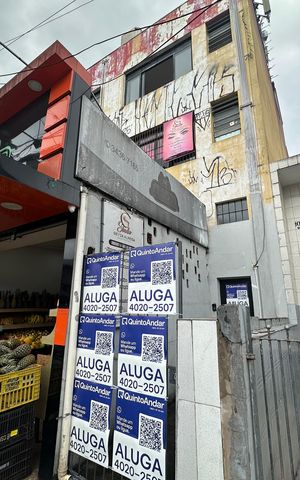 Studio para alugar com 26m², 1 quarto e sem vaga Studio para alugar com 26m², 1 quarto e sem vagaFachada