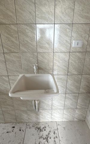 Studio para alugar com 26m², 1 quarto e sem vaga Studio para alugar com 26m², 1 quarto e sem vagaBanheiro