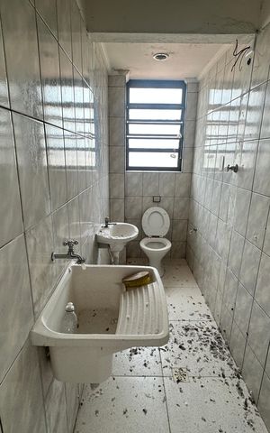 Studio para alugar com 26m², 1 quarto e sem vaga Studio para alugar com 26m², 1 quarto e sem vagaBanheiro