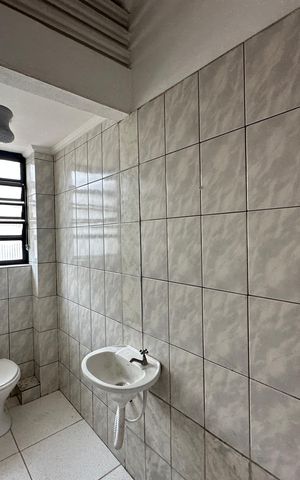 Studio para alugar com 26m², 1 quarto e sem vaga Studio para alugar com 26m², 1 quarto e sem vagaBanheiro