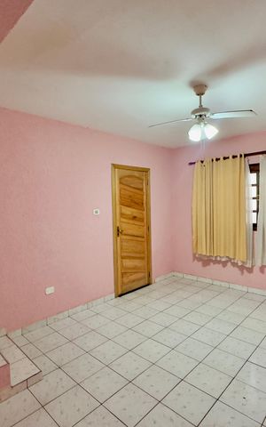 Casa para alugar com 125m², 3 quartos e 2 vagas Casa para alugar com 125m², 3 quartos e 2 vagasSala