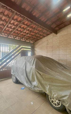Casa para alugar com 125m², 3 quartos e 2 vagas Casa para alugar com 125m², 3 quartos e 2 vagasGaragem