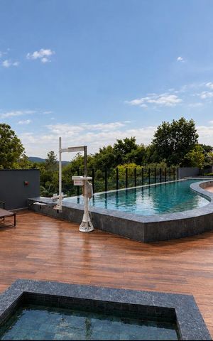 Apartamento para alugar com 98m², 3 quartos e 2 vagas Apartamento para alugar com 98m², 3 quartos e 2 vagasÁrea comum - Piscina