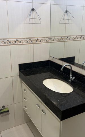Apartamento para alugar com 82m², 2 quartos e 1 vaga Apartamento para alugar com 82m², 2 quartos e 1 vagaBanheiro 1